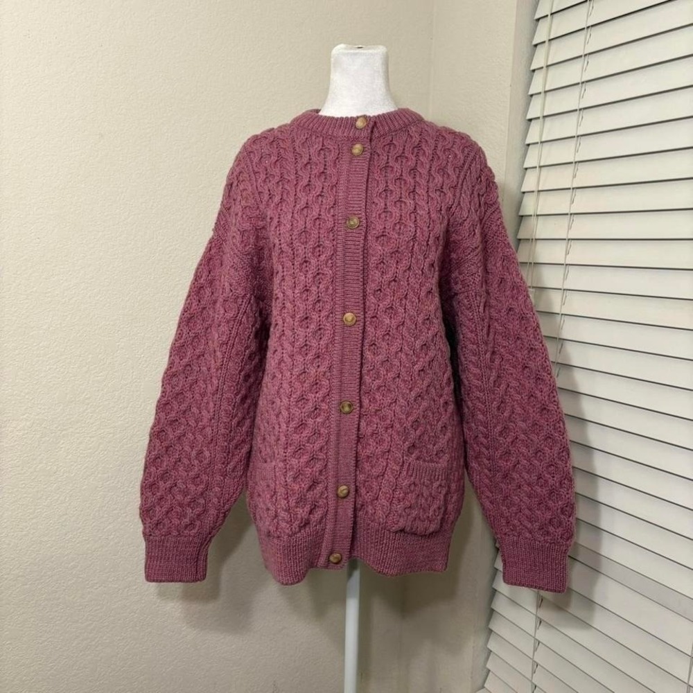 Cladyknit size M vintage irish wool‎ thick pink lattice cardigan w wood buttons